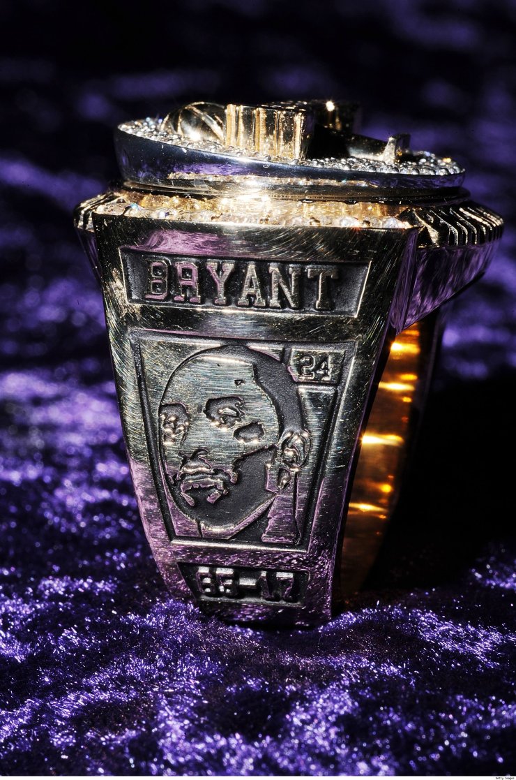 Lakers Championship Ring Side Kobe Lakers Championship Ring Side