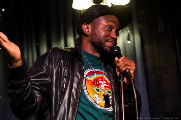 304138_552075341478138_1909699748_n