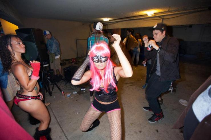 549697_879719138839_932334369_n