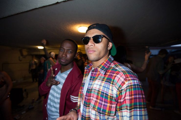 564235_879719113889_2044888269_n